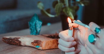 how to smoke a preroll and how to light a joint